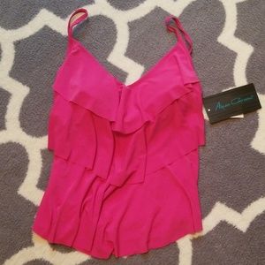 NWT Tankini bathing suit top